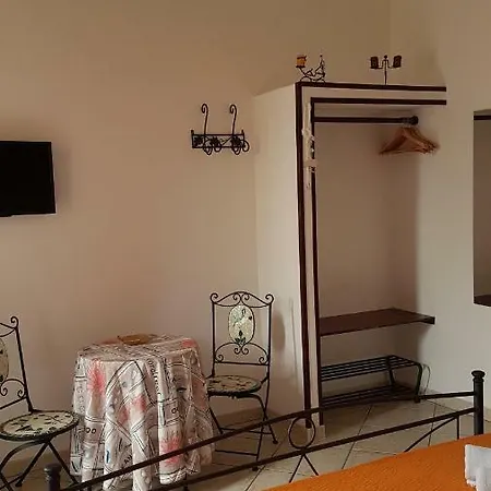 Santa Lucia Bed and Breakfast