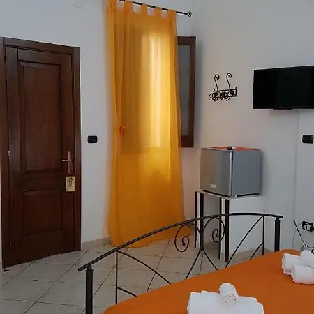 فندق مبيت وإفطار Santa Lucia 3*