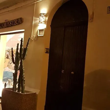Santa Lucia Bed & Breakfast 2*